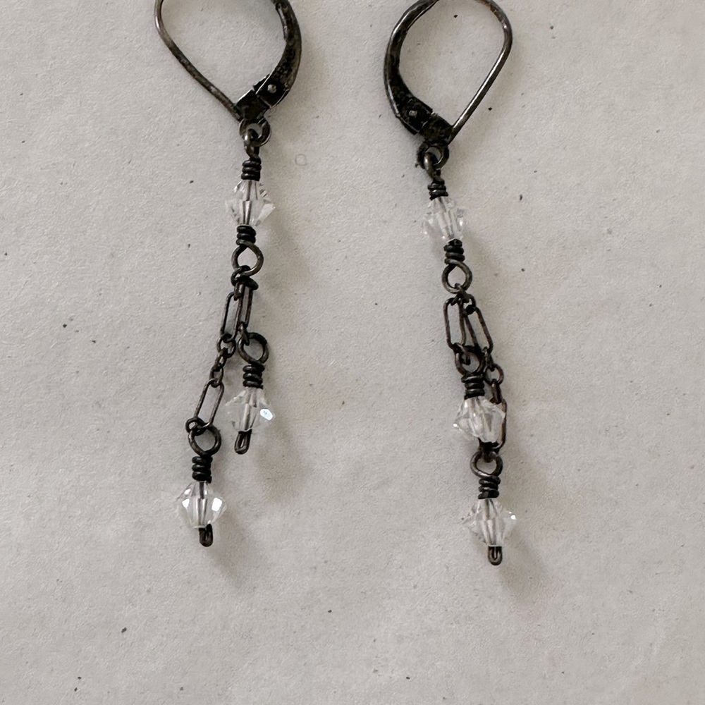 Vintage Dabby Reid Pierced earrings with 3 clear faceted beads dangling 1”
